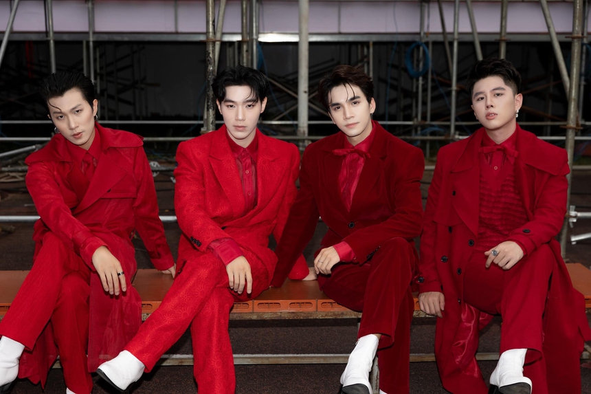 Danh tính chàng trai Vietnam Idol 2023 khiến giám khảo Mỹ Tâm ‘mất bình tĩnh’ - Ảnh 7.