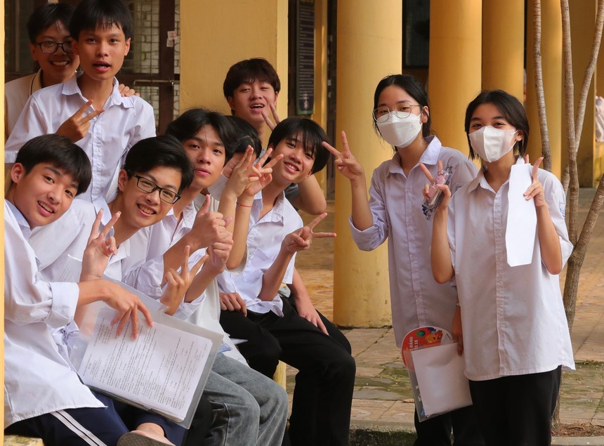 Chào tuần mới: Quẩn quanh đỗ - trượt - Ảnh 1.