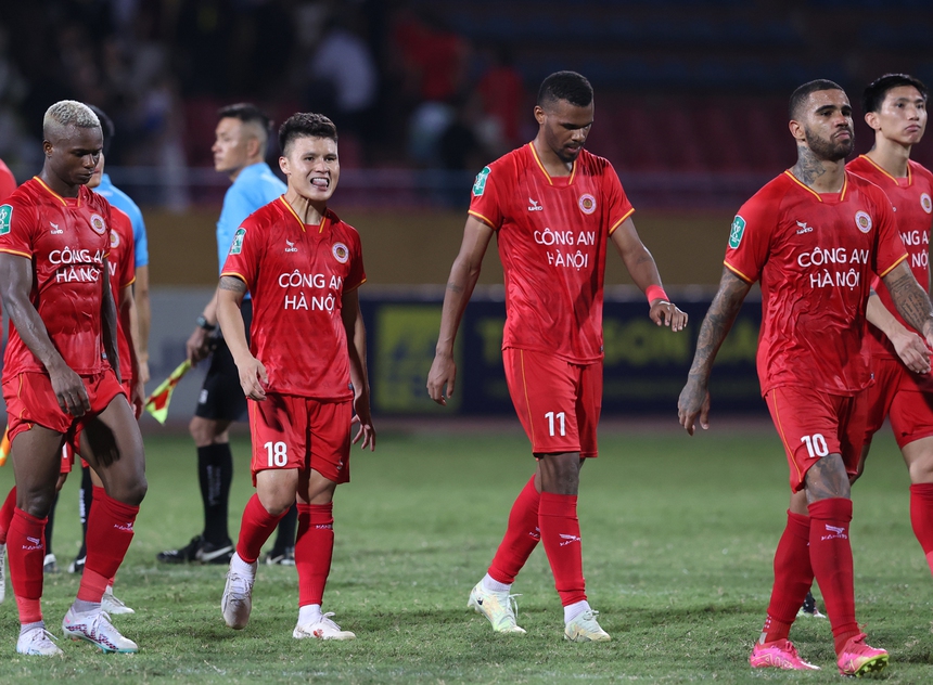 Quang Hải đang là vấn đề của CAHN? - Ảnh 1.