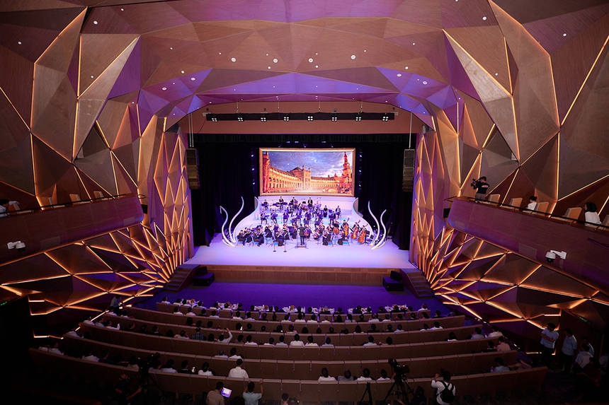 Hà Nội khánh thành Nhà hát Hồ Gươm: Ứng dụng công nghệ tân tiến hàng đầu thế giới - Ảnh 7. Hà Nội khánh thành Nhà hát Hồ Gươm: Ứng dụng công nghệ tân tiến hàng đầu thế giới - Ảnh 7.