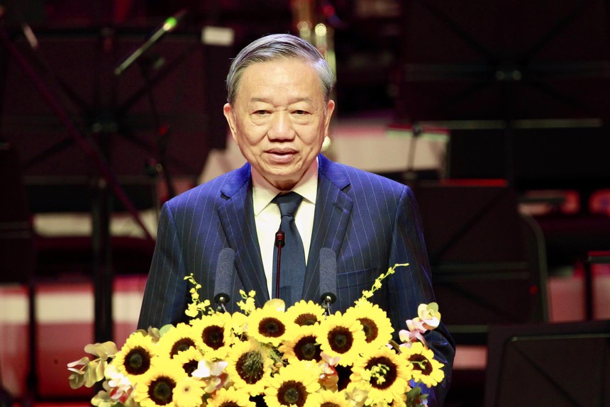 Hà Nội khánh thành Nhà hát Hồ Gươm: Ứng dụng công nghệ tân tiến hàng đầu thế giới - Ảnh 3. Hà Nội khánh thành Nhà hát Hồ Gươm: Ứng dụng công nghệ tân tiến hàng đầu thế giới - Ảnh 3.