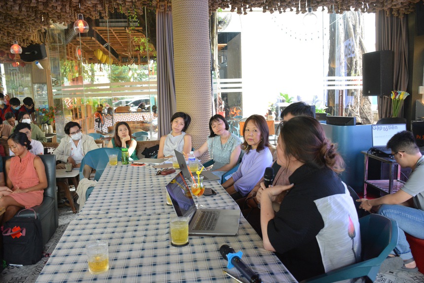 Phụ nữ Việt Nam xuyên văn hóa - Ảnh 4. Phụ nữ Việt Nam xuyên văn hóa - Ảnh 4.