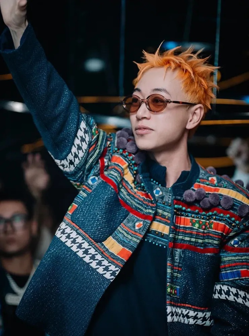 Nhạc Việt ngày nay: 'À lôi' - Một 'bản lề' của Double2T - Ảnh 5.