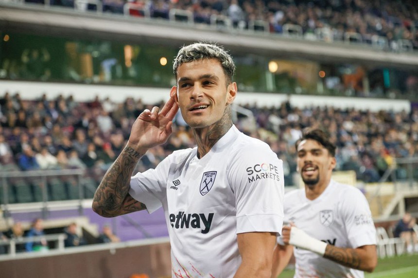 Chuyển nhượng 1/8: PSG kiện Mbappe lên FIFA vì 'đi đêm' với Real, Napoli quyết không bán Osimhen - Ảnh 6. Chuyển nhượng 1/8: PSG kiện Mbappe lên FIFA vì 'đi đêm' với Real, Napoli quyết không bán Osimhen - Ảnh 6.