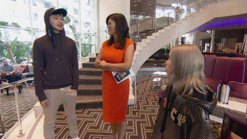 Rapper tuổi teen Lil Tay qua đời cùng anh trai - Ảnh 2.