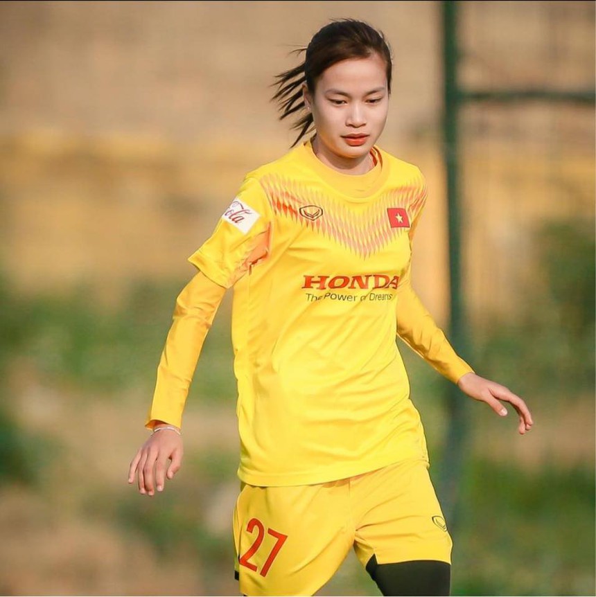Nhan sắc 3 tân binh thế hệ 2K vừa được triệu tập lên ĐT nữ Việt Nam chuẩn bị cho ASIAD 19 - Ảnh 9. Nhan sắc 3 tân binh thế hệ 2K vừa được triệu tập lên ĐT nữ Việt Nam chuẩn bị cho ASIAD 19 - Ảnh 9.