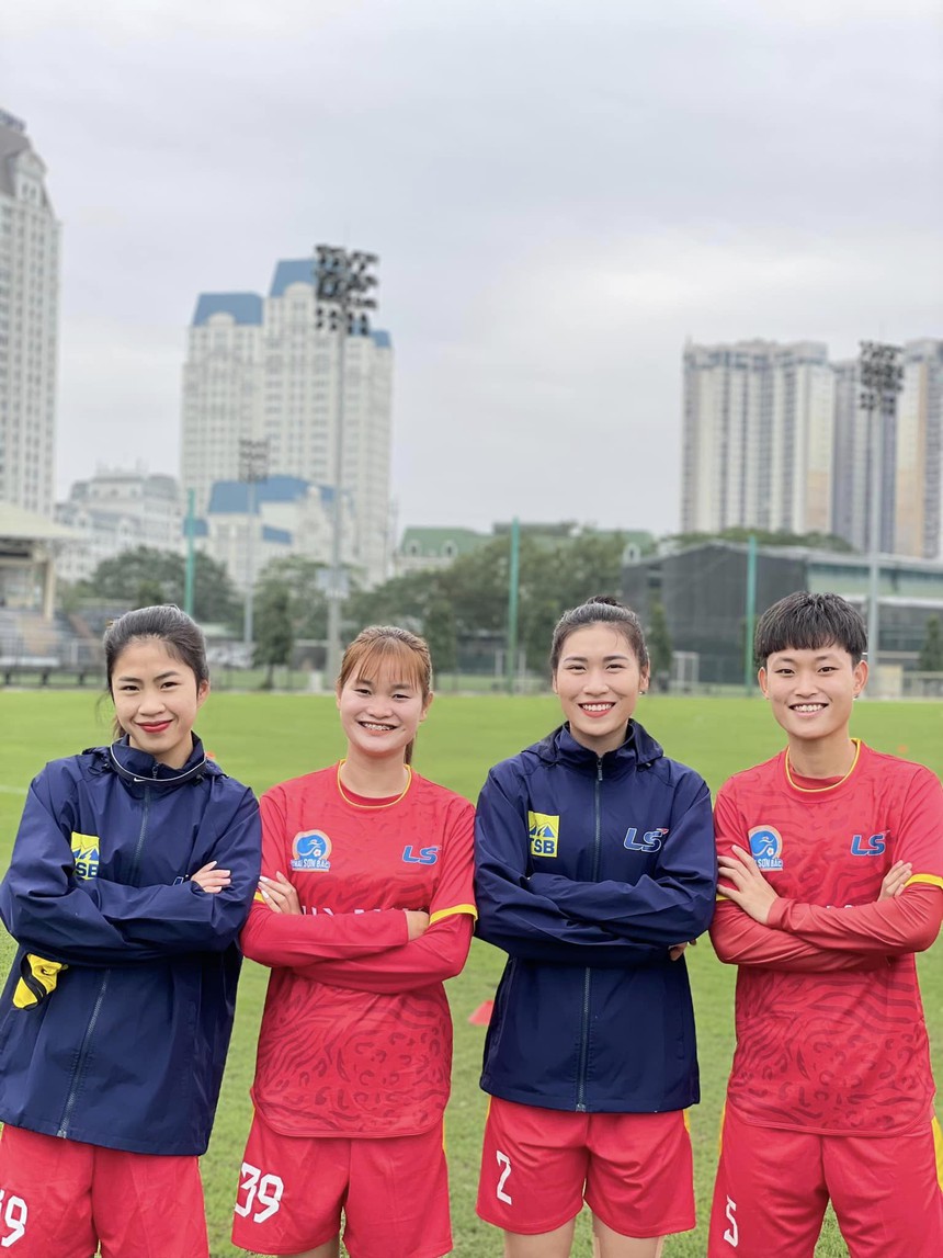 Nhan sắc 3 tân binh thế hệ 2K vừa được triệu tập lên ĐT nữ Việt Nam chuẩn bị cho ASIAD 19 - Ảnh 6. Nhan sắc 3 tân binh thế hệ 2K vừa được triệu tập lên ĐT nữ Việt Nam chuẩn bị cho ASIAD 19 - Ảnh 6.