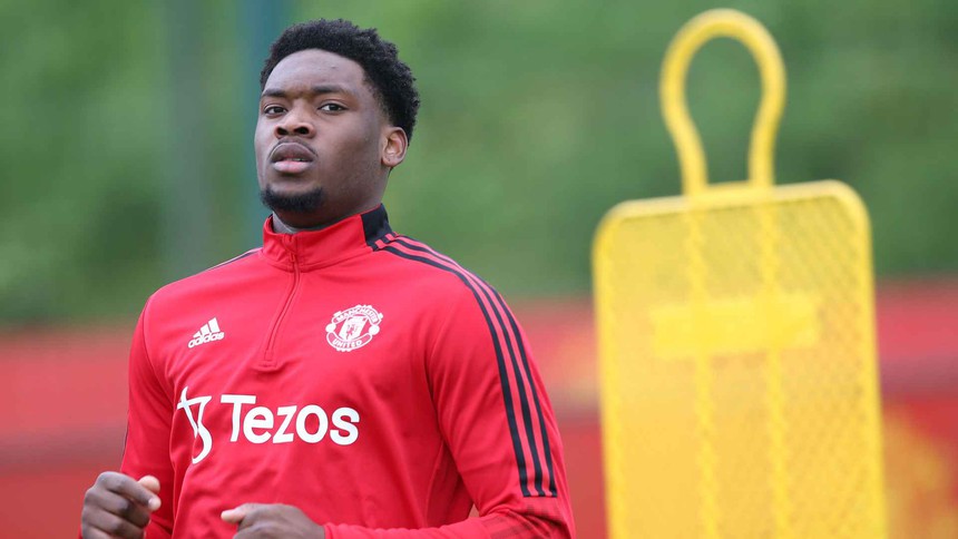 Tin chuyển nhượng MU 10/8: CLB Pháp hỏi mua trung vệ bị lãng quên ở MU - Ảnh 5.