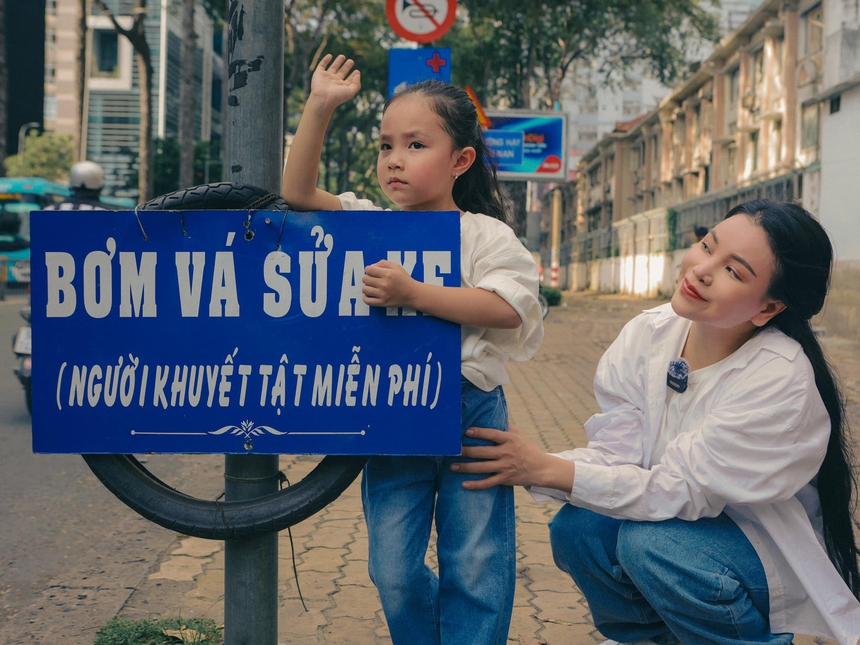 Trà Ngọc Hằng kinh doanh mất gần chục tỷ đồng, livestream bán hàng trang trải cuộc sống - Ảnh 4.