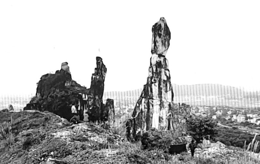 Đêm đêm rì rầm trong tiếng đất - Thế giới người lớn Đông Sơn (kỳ 3): Những hài cốt táng chồng lên nhau trong cùng huyệt mộ - Ảnh 1. Đêm đêm rì rầm trong tiếng đất - Thế giới người lớn Đông Sơn (kỳ 3): Những hài cốt táng chồng lên nhau trong cùng huyệt mộ - Ảnh 1.