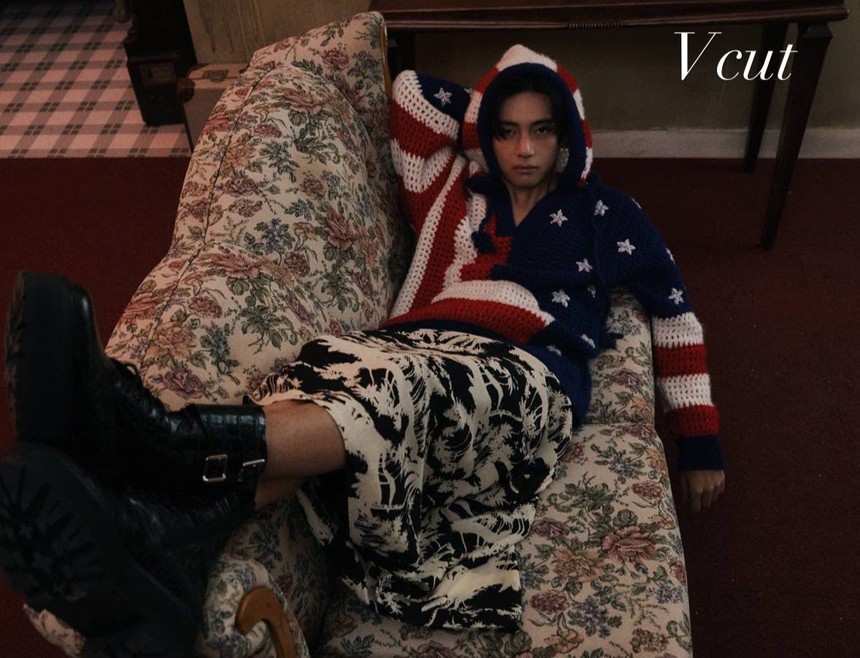 9 lần V BTS phá vỡ quy tắc giới tính: Ăn mặc, trang điểm - Ảnh 3.