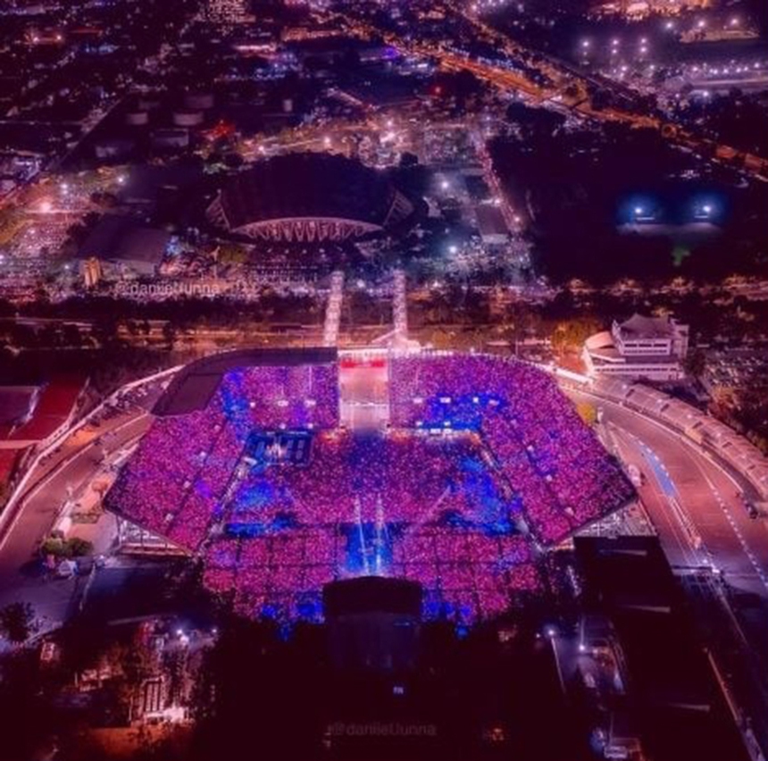 Với 'Born Pink', Blackpink trở thành nhóm nhạc nữ K-pop đầu tiên có tour diễn thu về 200 triệu USD - Ảnh 2. Với 'Born Pink', Blackpink trở thành nhóm nhạc nữ K-pop đầu tiên có tour diễn thu về 200 triệu USD - Ảnh 2.