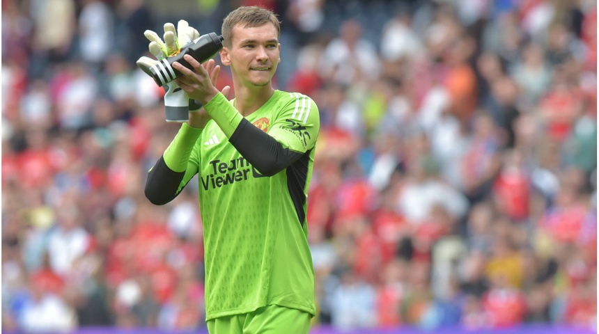 Tin chuyển nhượng MU 11/8: Thủ môn thứ 3 chia tay MU - Ảnh 2. Tin chuyển nhượng MU 11/8: Thủ môn thứ 3 chia tay MU - Ảnh 2.