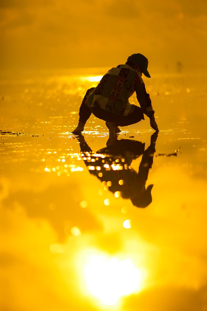 Vượt "kiếp nạn" đi biển vô cực săn bình minh: Cực nhưng thành quả xứng đáng - Ảnh 13. Vượt "kiếp nạn" đi biển vô cực săn bình minh: Cực nhưng thành quả xứng đáng - Ảnh 13.