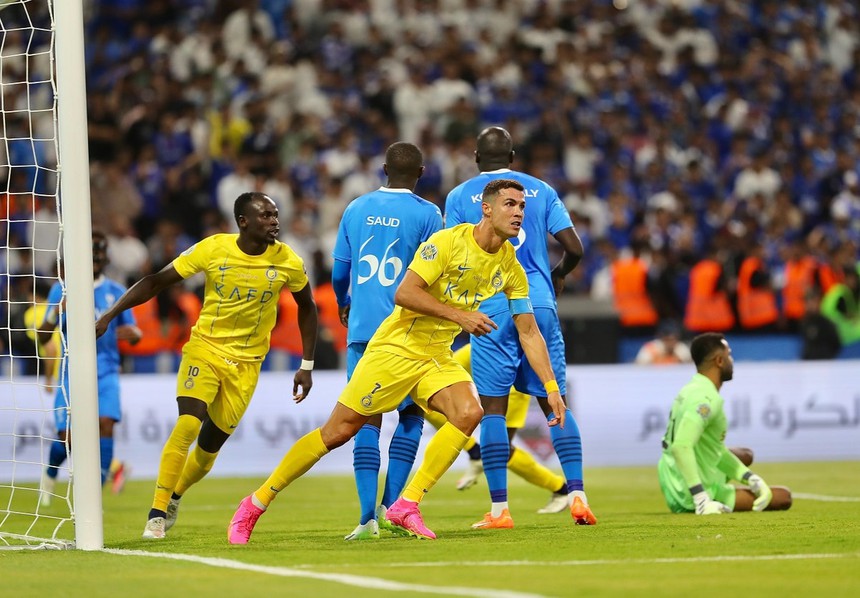 Ronaldo rực sáng, Al Nassr vô địch Arab Club Champions Cup cực ngoạn mục - Ảnh 2. Ronaldo rực sáng, Al Nassr vô địch Arab Club Champions Cup cực ngoạn mục - Ảnh 2.