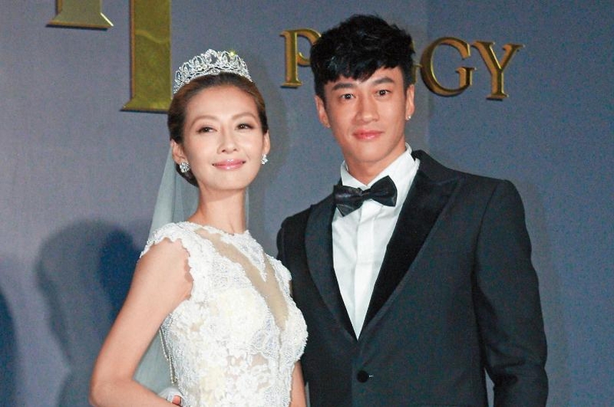 Vì sao 'Lương Sơn Bá' Hà Nhuận Đông và vợ kết hôn 7 năm mới sống chung? - Ảnh 1.