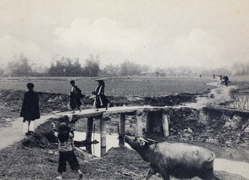 Ảnh = Ký ức = Lịch sử (kỳ 80): Cây cầu thép sớm nhất ở nước ta - Ảnh 10. Ảnh = Ký ức = Lịch sử (kỳ 80): Cây cầu thép sớm nhất ở nước ta - Ảnh 10.