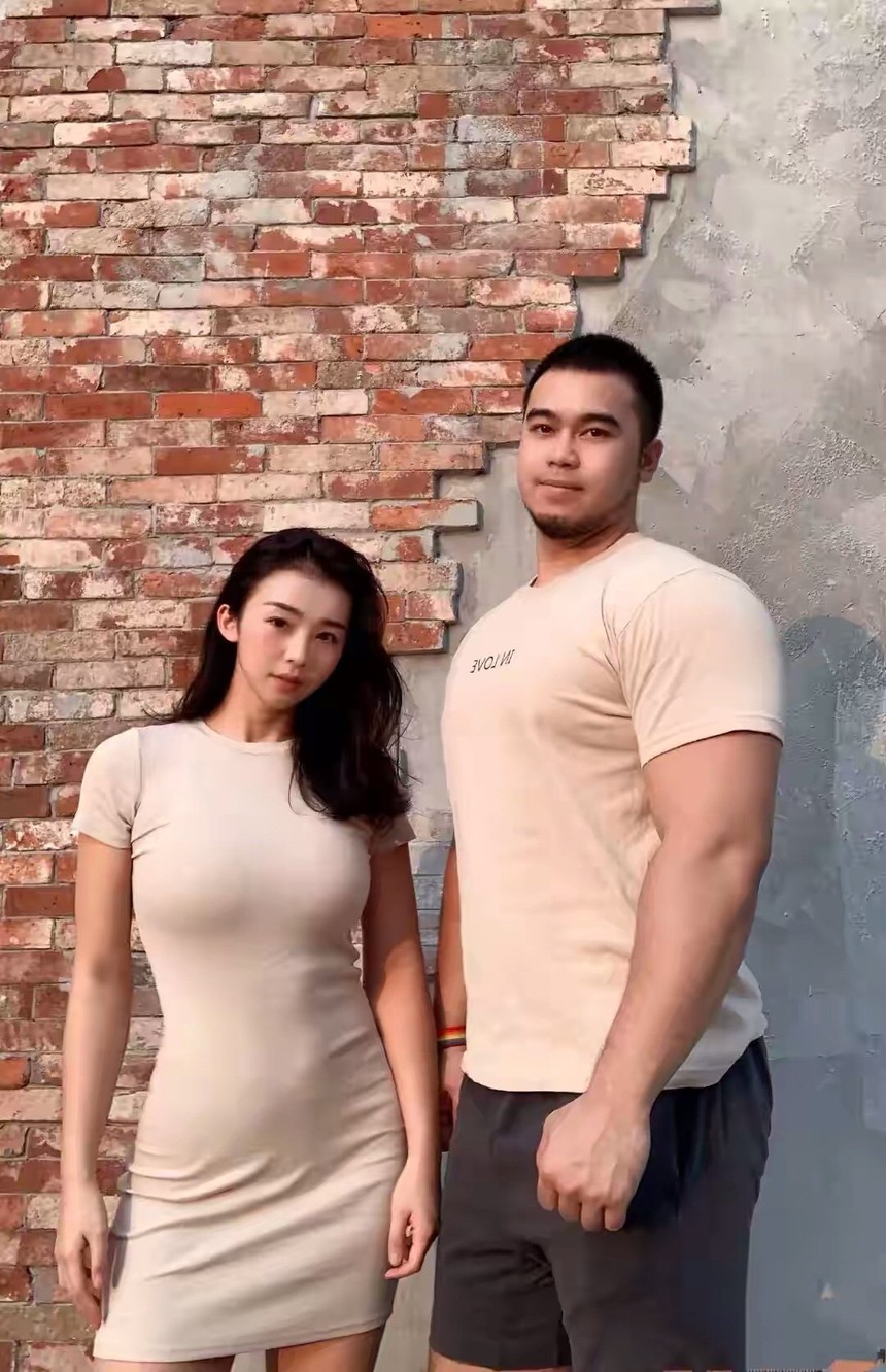 Profile nữ MC thể thao cao 1m8, được mệnh danh mỹ nhân đẹp nhất Châu Á - Ảnh 8. Profile nữ MC thể thao cao 1m8, được mệnh danh mỹ nhân đẹp nhất Châu Á - Ảnh 8.