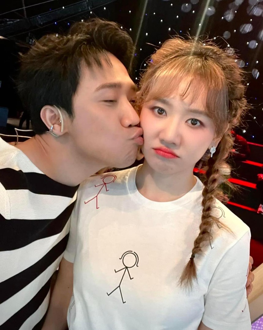 Hari Won kể về lần hẹn hò đầu tiên với Trấn Thành: Không ổn lắm nên phải gọi thêm bạn - Ảnh 3. Hari Won kể về lần hẹn hò đầu tiên với Trấn Thành: Không ổn lắm nên phải gọi thêm bạn - Ảnh 3.