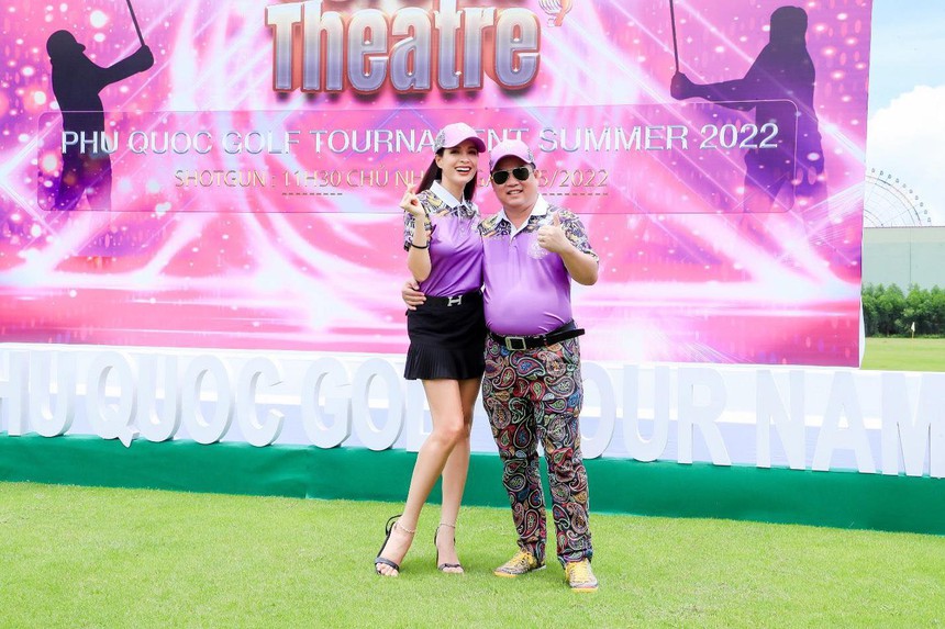 Trend du lịch golf mới kết hợp thưởng thức show diễn ca nhạc đỉnh cao tại Corona Theatre Phú Quốc - Ảnh 1.