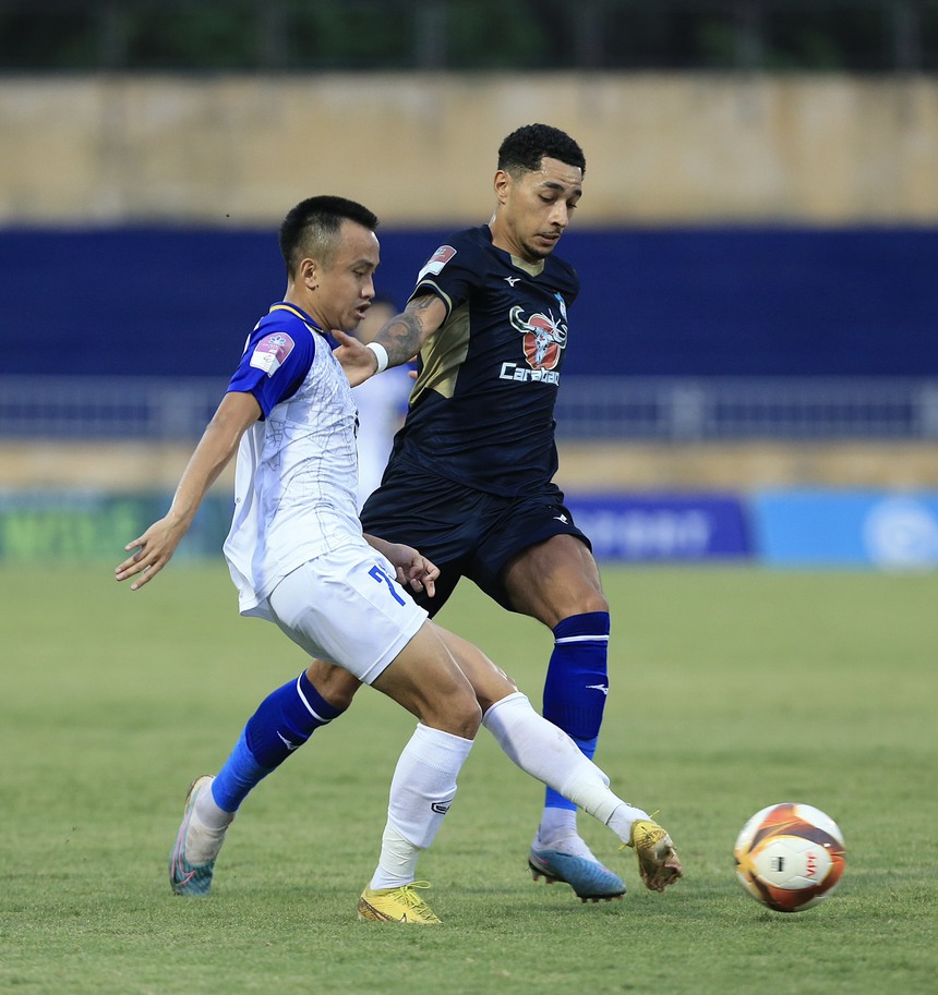 
Bóng lăn trong tuần: Vùng an toàn trong bóng đá - Ảnh 2.