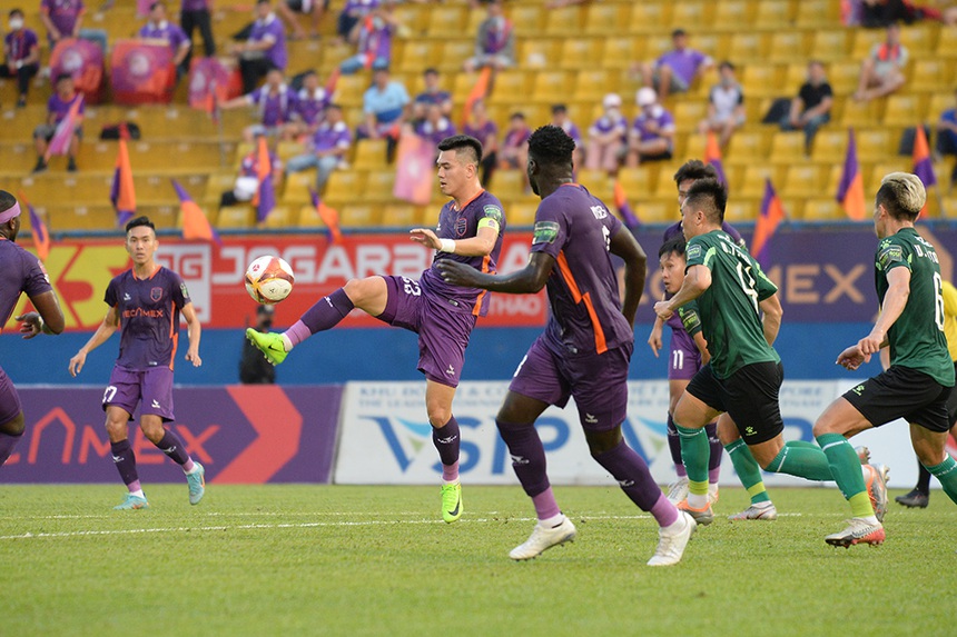 Tiến Linh sẵn sàng xuất ngoại, đến CLB giàu tính cạnh tranh hơn - Ảnh 1. Tiến Linh sẵn sàng xuất ngoại, đến CLB giàu tính cạnh tranh hơn - Ảnh 1.