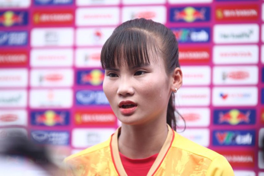 Tân binh đội tuyển nữ Việt Nam thần tượng Tuyết Dung - Ảnh 2.