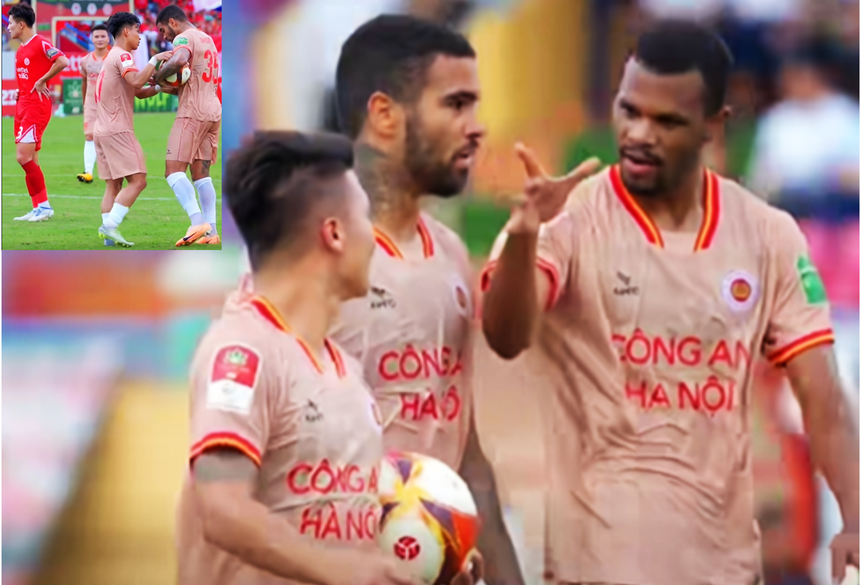 Văn Thanh "xin" bóng của John Cley cho Quang Hải đá phạt đền ghi bàn ở trận CAHN gặp Viettel