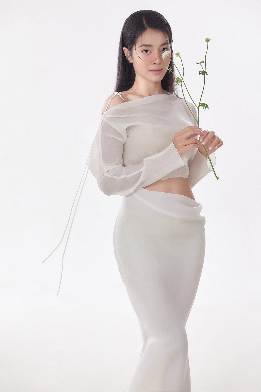 'Cô giáo dạy catwalk cho loạt hoa hậu' là học trò Hồ Ngọc Hà, dính nhiều tin đồn thất thiệt? - Ảnh 5. 'Cô giáo dạy catwalk cho loạt hoa hậu' là học trò Hồ Ngọc Hà, dính nhiều tin đồn thất thiệt? - Ảnh 5.