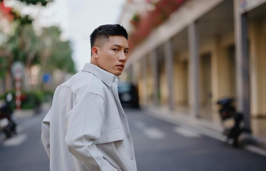 Ca sĩ mặt nạ 2: Vôi Bản Đôn gây sốt, liệu có phải Quốc Thiên? - Ảnh 8.