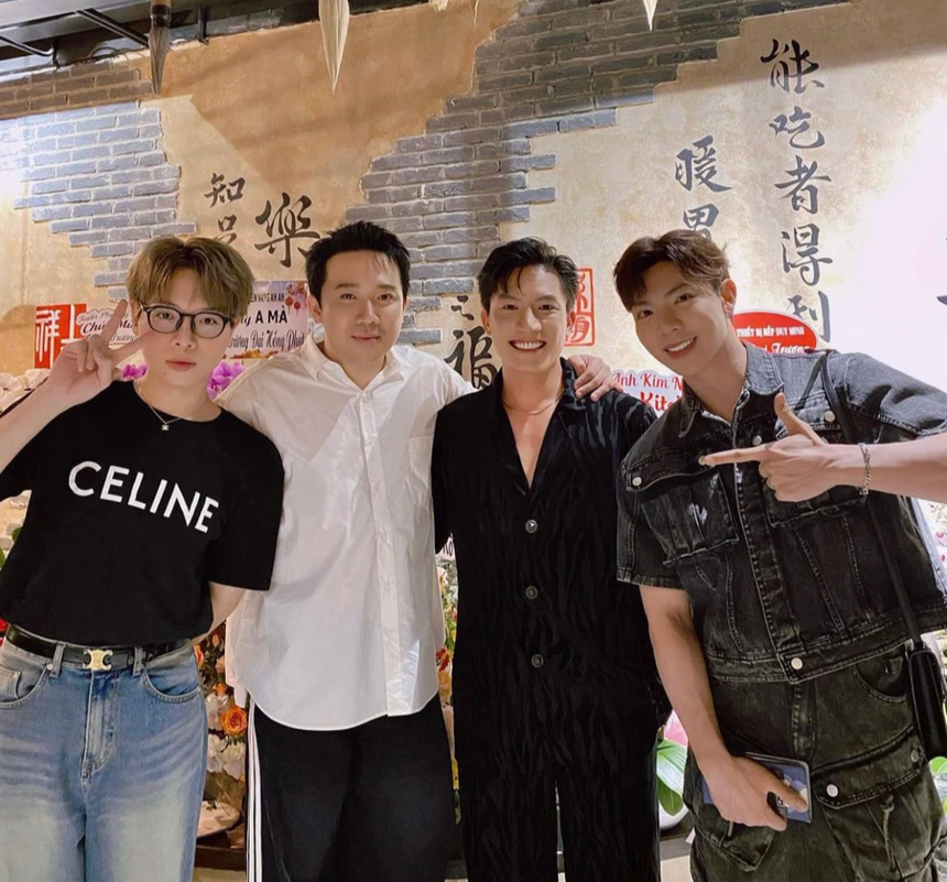 Sao Việt 18/8: Thùy Tiên lên tiếng mặc 'lạc quẻ' tại sự kiện, NSƯT Đõ Kỷ đăng ảnh mừng sinh nhật vợ - Ảnh 5.