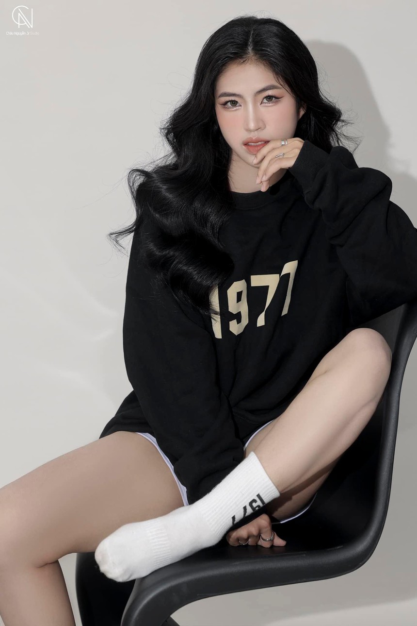 Hot girl Thanh Nhã khoe đường cong cực 'cháy' khiến các fan u mê không nhận ra - Ảnh 4. Hot girl Thanh Nhã khoe đường cong cực 'cháy' khiến các fan u mê không nhận ra - Ảnh 4.