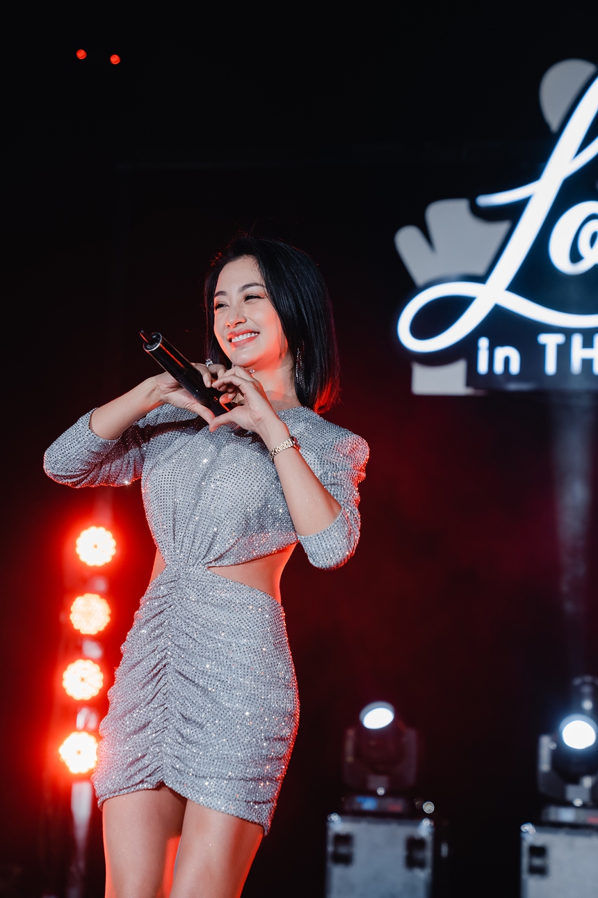 Đàm Vĩnh Hưng khẳng định: Giọng hát Hưng là đồ xịn 100% - Ảnh 6. Đàm Vĩnh Hưng khẳng định: Giọng hát Hưng là đồ xịn 100% - Ảnh 6.