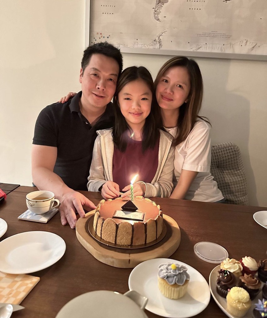 Dàn sao 'Bỗng dưng muốn khóc' sau 15 năm: Người độc thân vui tính, người rời showbiz theo chồng định cư - Ảnh 11.