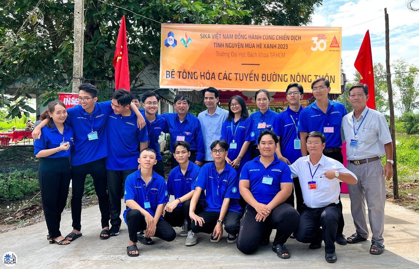 Sika Việt Nam 20 năm đồng hành cùng Chiến dịch Mùa hè xanh - Ảnh 1.