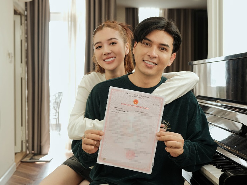 Hồ Quang Hiếu ngồi xuồng đi hỏi vợ, gây xúc động với 6 lời hứa hôn nhân - Ảnh 7.