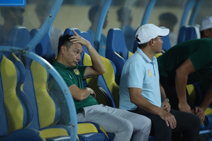 Nam Định giúp Quang Hải thở phào cùng Công An Hà Nội - Ảnh 4.