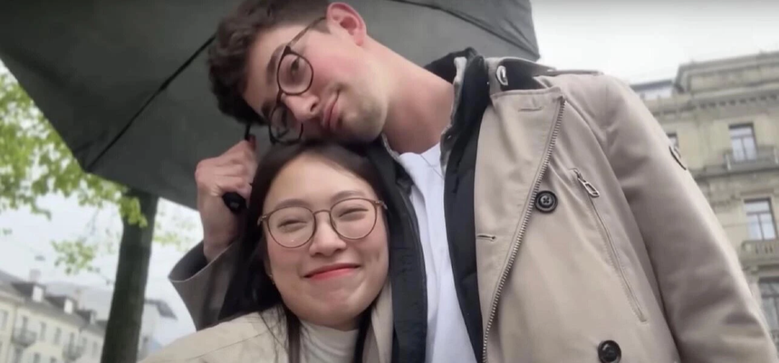 Chân dung bạn trai Tây của Khánh Vy: Có gì mà dân mạng 'đẩy' lên top tìm kiếm - Ảnh 2.