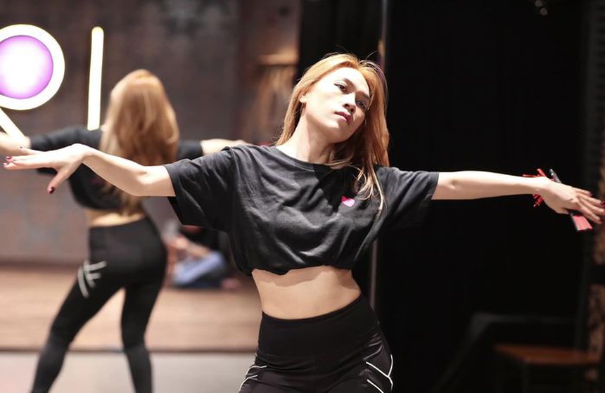 Bí quyết giữ eo thon dáng nuột của Mỹ Tâm: Tập vũ đạo 4 tiếng mỗi ngày, ăn ít tinh bột - Ảnh 6.