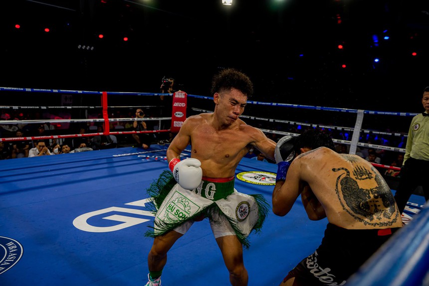 Knock-out võ sĩ Thái Lan, tay đấm Việt giành đai WBC lịch sử - Ảnh 1. Knock-out võ sĩ Thái Lan, tay đấm Việt giành đai WBC lịch sử - Ảnh 1.