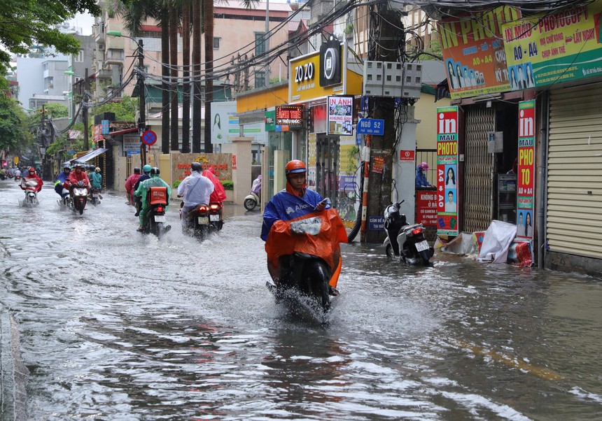 Tây Nguyên và Nam Bộ có mưa - Ảnh 1. Tây Nguyên và Nam Bộ có mưa - Ảnh 1.