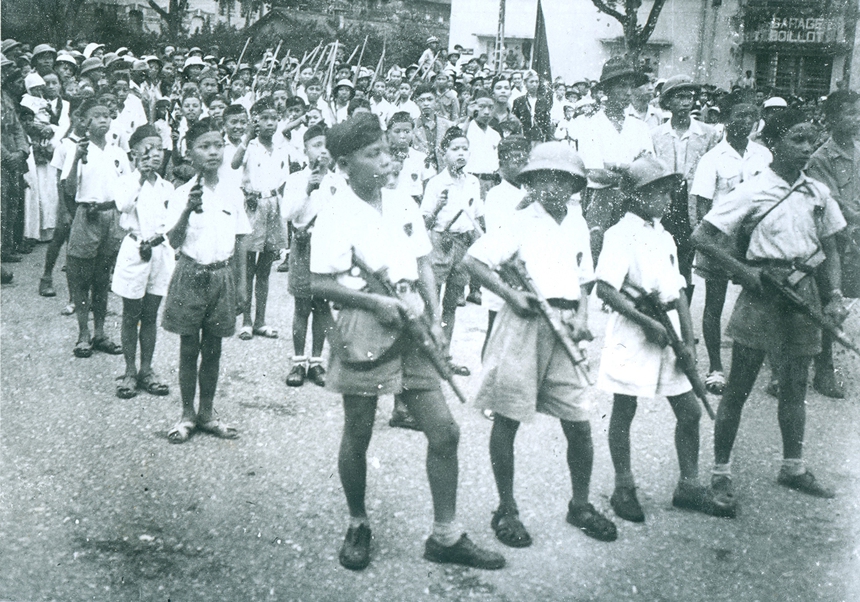 Ảnh = Ký ức = Lịch sử (kỳ 81): Cách mạng tháng Tám giải phóng những nguồn lực tinh thần của Việt Nam - Ảnh 12.