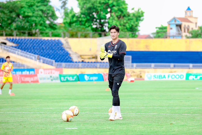 Văn Hoàng, Xuân Mạnh gia nhập CLB Hà Nội - Ảnh 2.