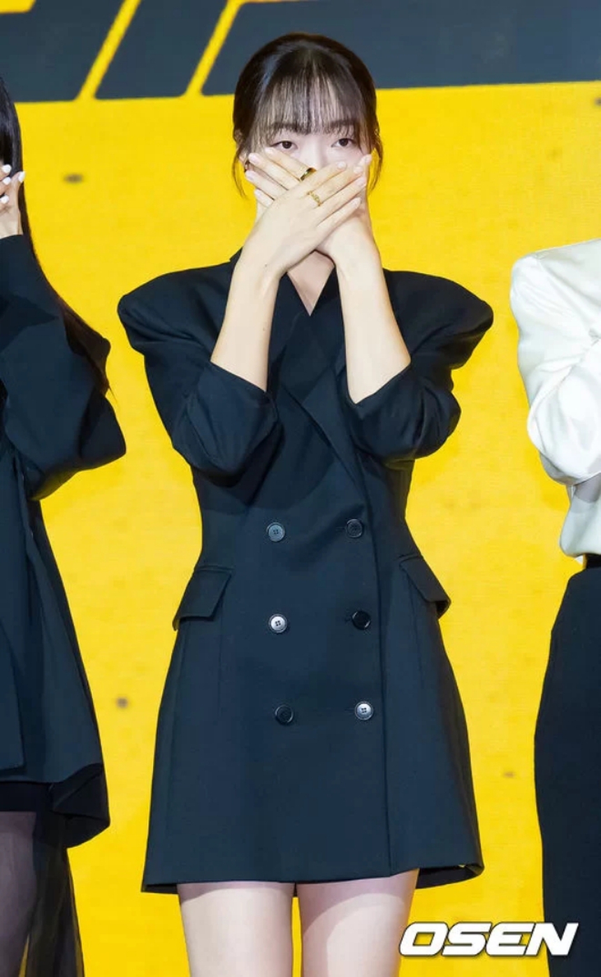 Nữ chính 'Mask Girl': Hành trình từ tổn thương vì bị miệt thị ngoại hình đến sự tỏa sáng vượt trội - Ảnh 3. Nữ chính 'Mask Girl': Hành trình từ tổn thương vì bị miệt thị ngoại hình đến sự tỏa sáng vượt trội - Ảnh 3.