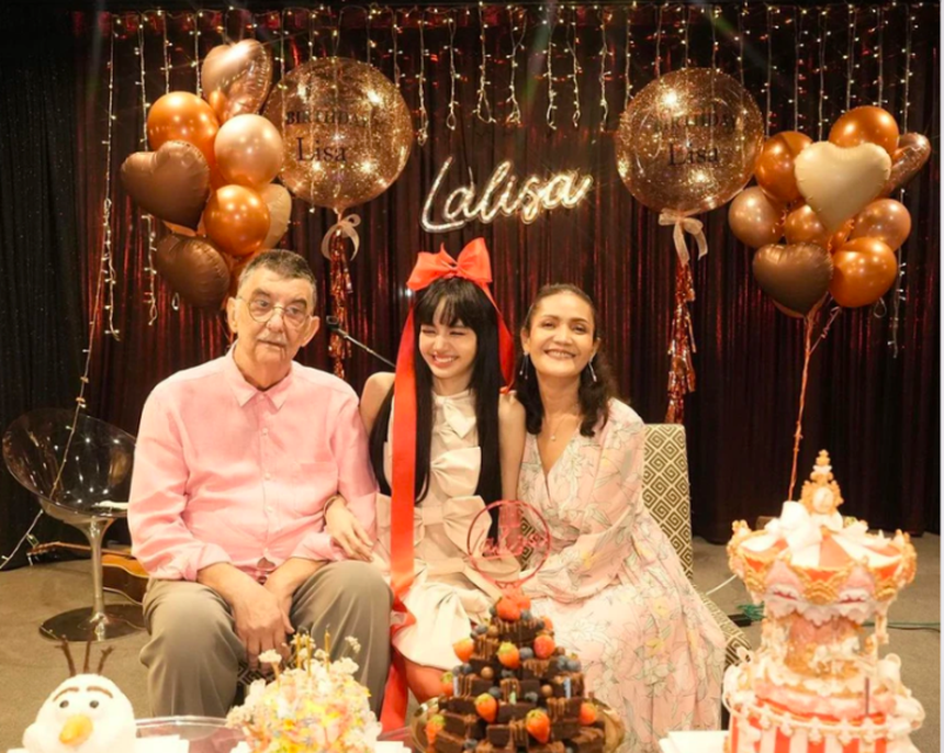 Soi gia thế khủng của Blackpink: Jisoo bí ẩn, Jennie chuẩn công chúa - Ảnh 4.