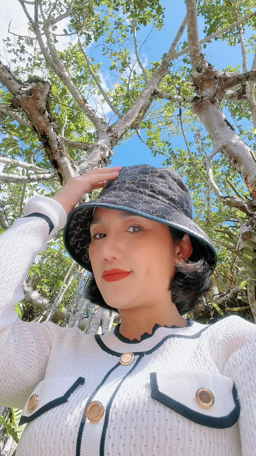 Cát Tường bị trúng gió khiến người nước ngoài phải báo cảnh sát - Ảnh 1.