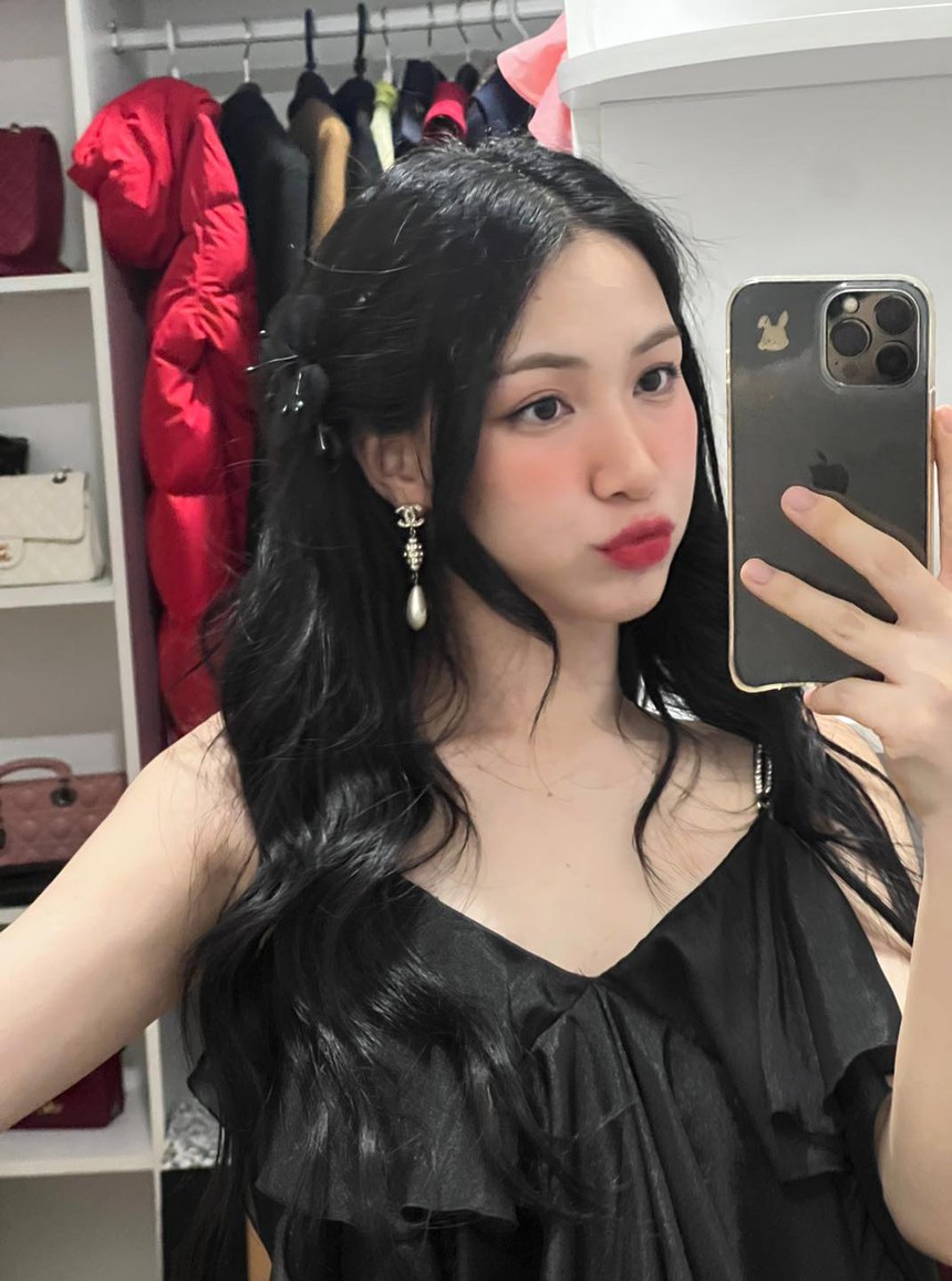 Sao Việt 23/8: Hòa Minzy bác bỏ tin đồn mang bầu, Ninh Dương Lan Ngọc xác nhận tham gia chương trình mới - Ảnh 1.