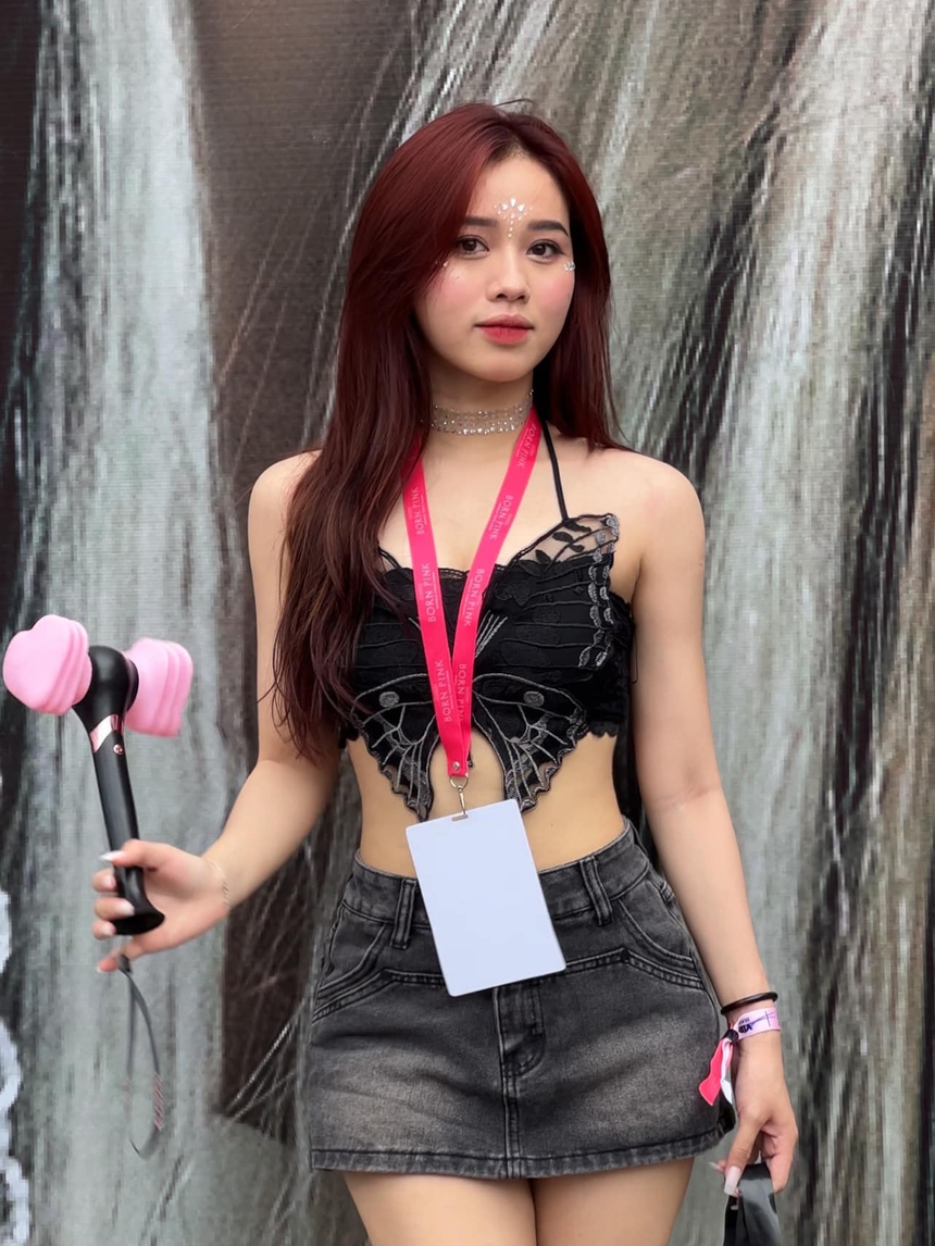 Tan chảy với nhan sắc bạn gái Nhâm Mạnh Dũng, thì ra là hot Tiktoker nổi rần rần - Ảnh 7.