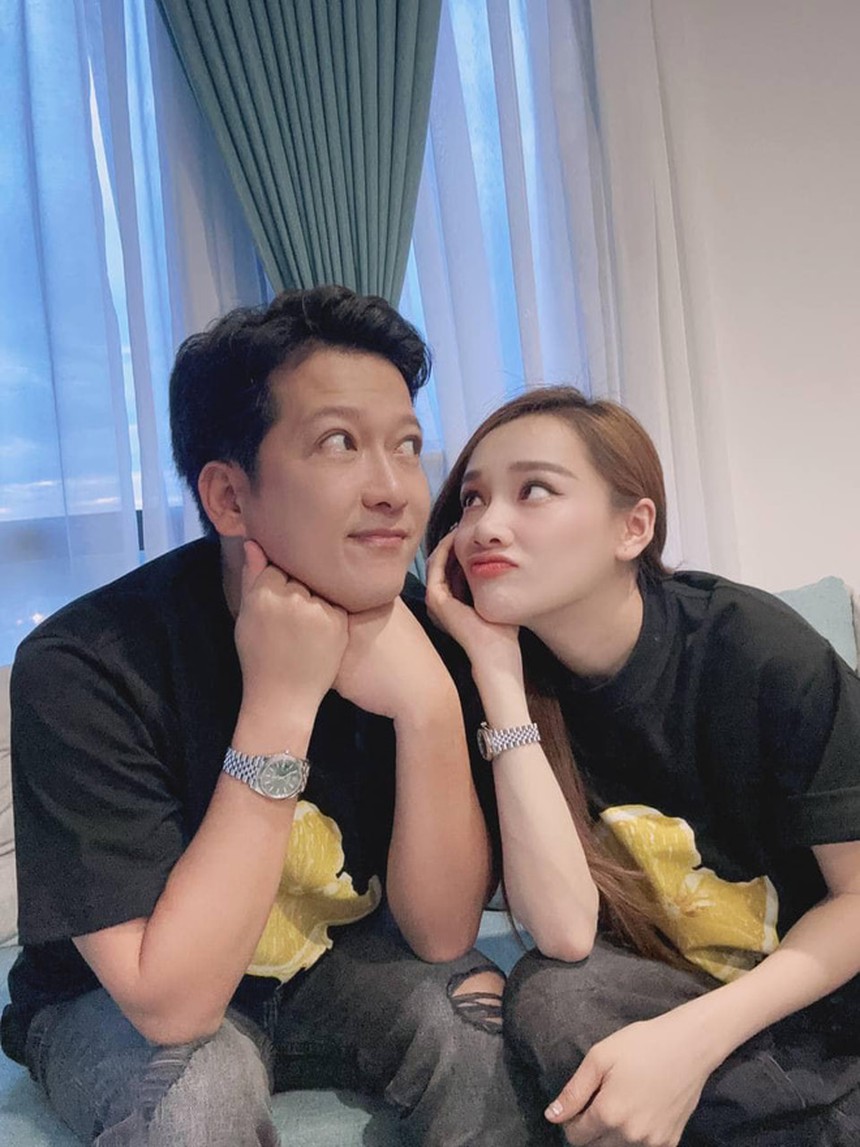 Nhã Phương khoe bụng bầu những tháng cuối thai kỳ, nhan sắc ngày càng thăng hạng  - Ảnh 7.