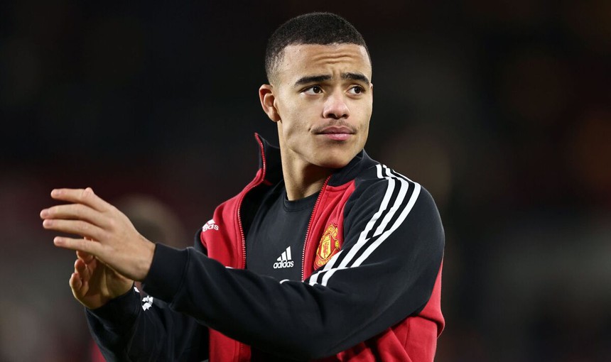 Tin chuyển nhượng MU 25/8: 'Quỷ đỏ' có trung vệ mới, sự thật vụ tỷ phú Qatar đón Mbappe về MU - Ảnh 4.